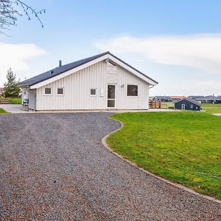 Semesterbostad 6 Person In