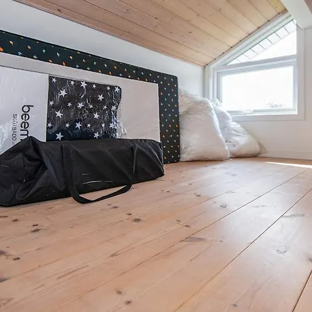 6 Person In Nordborg