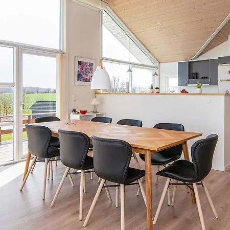 6 Person In Nordborg